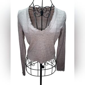 NWOT Wild Fable Beige V-Neck Long Sleeve Top